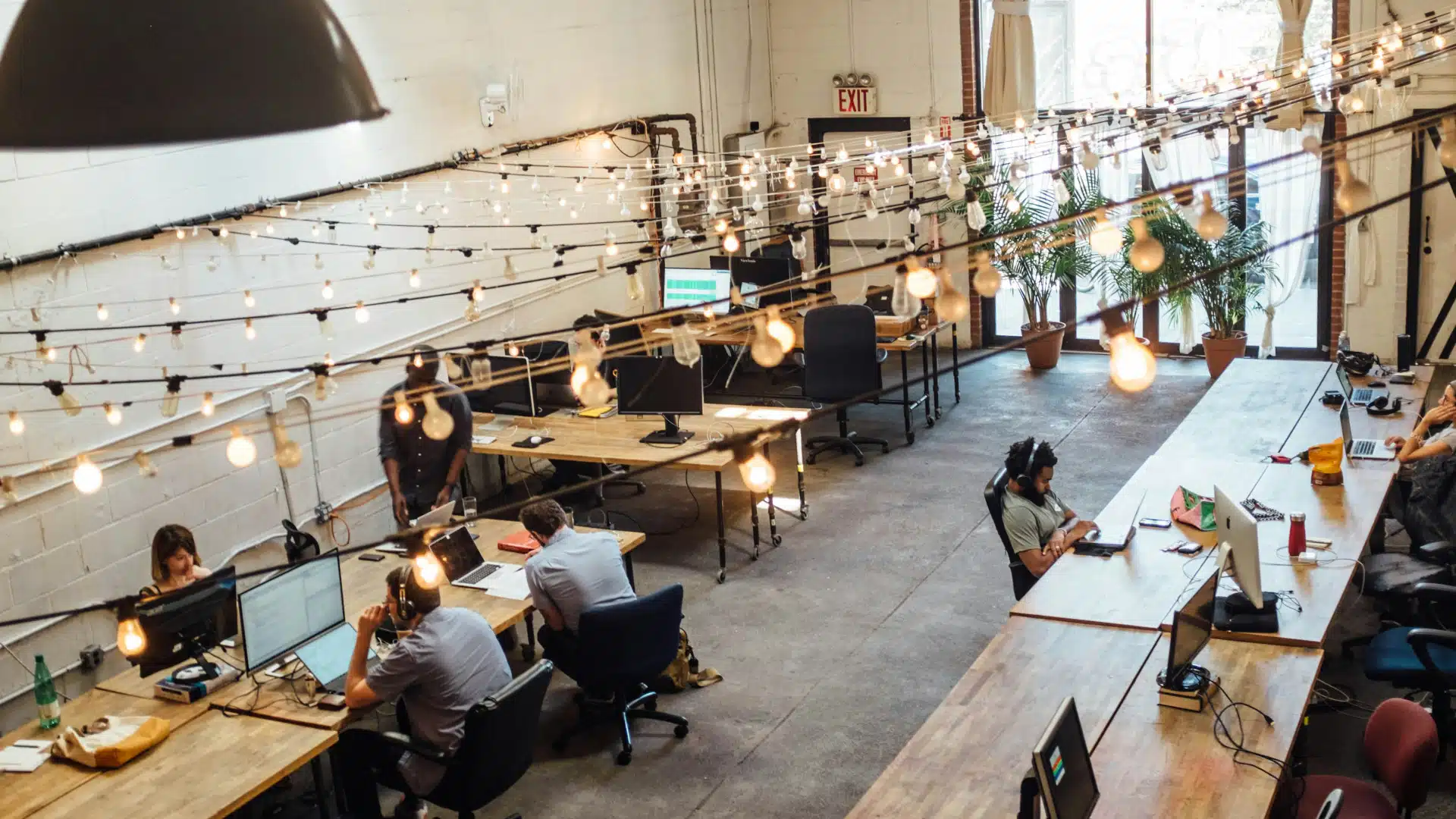 Les avantages d’un espace coworking pour les travailleurs indépendants